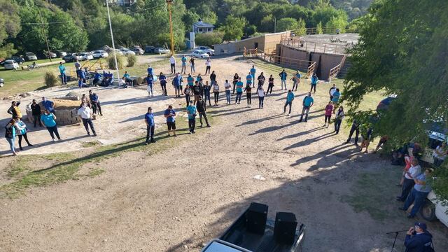 Jornada de "resistencia" y asamblea de trabajadores de la Coopi de Carlos Paz,