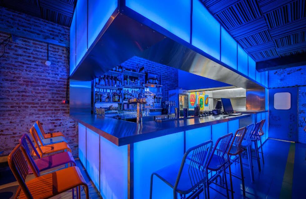 Un bar de Córdoba es sede de un insólito funeral: de qué se trata la “celebración”