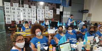 Los números muestran la mayor parte de los varados nuevamente afuera