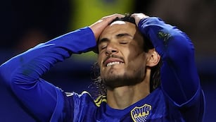Edinson Cavani, descartado por lesión en Boca, para el cruce con Belgrano.