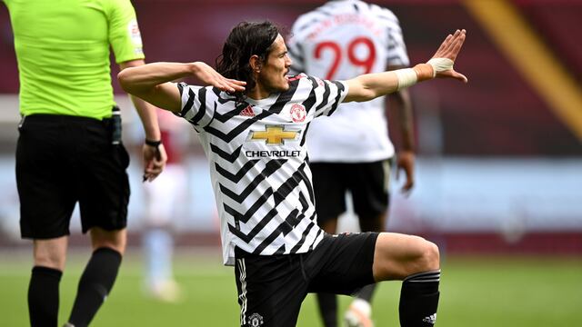 El delantero uruguayo seguirá jugando en el Manchester United. (AP)