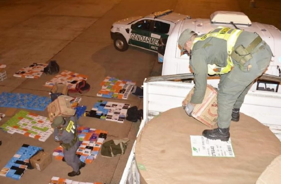 Gendarmería incautó mercadería ilegal proveniente de Foz de Iguazú