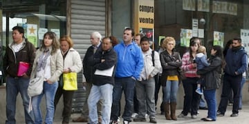 La oferta de trabajo bajó 40 por ciento en Neuquén
