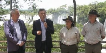 Conferencia de prensa de Macri en el Parque Nacional Iguazú\u002E (Foto: Captura)