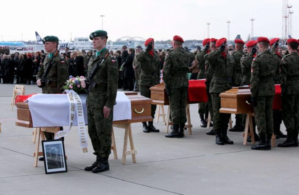 El macabro hallazgo en el féretro del presidente de Polonia