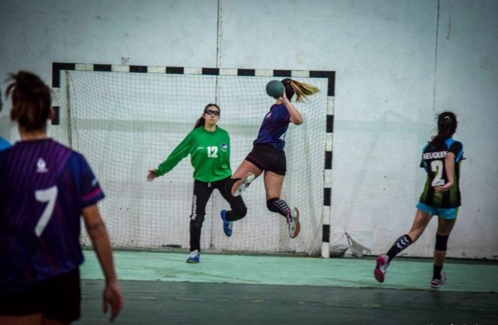 Pilar Ovejero junto a la Selección de Córdoba debutaron con una victoria