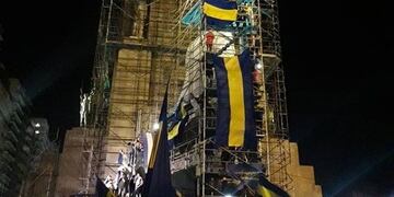 Los hinchas de Boca festejaron en el Monumento a la Bandera\u002E (ESPN)
