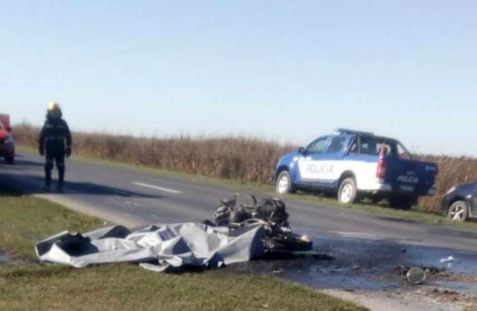 Quedó detenido el conductor del tractor que protagonizó el choque donde murió Alejandro Larose