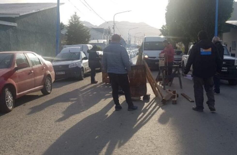 Ushuaia: servicios generales de Gobierno se declaró en estado de alerta