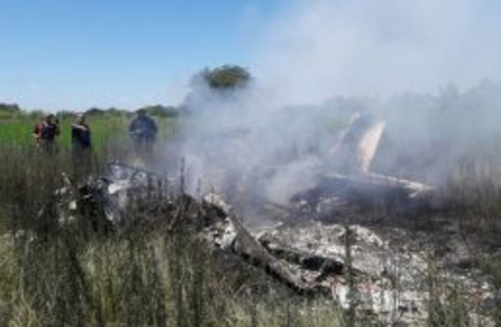 Murieron cinco personas tras estrellarse una avioneta en Marcos Paz