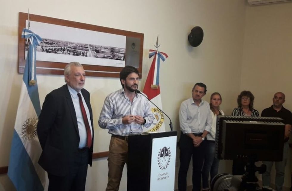 Pullaro contraatacó y consideró que las escuchas son irregulares