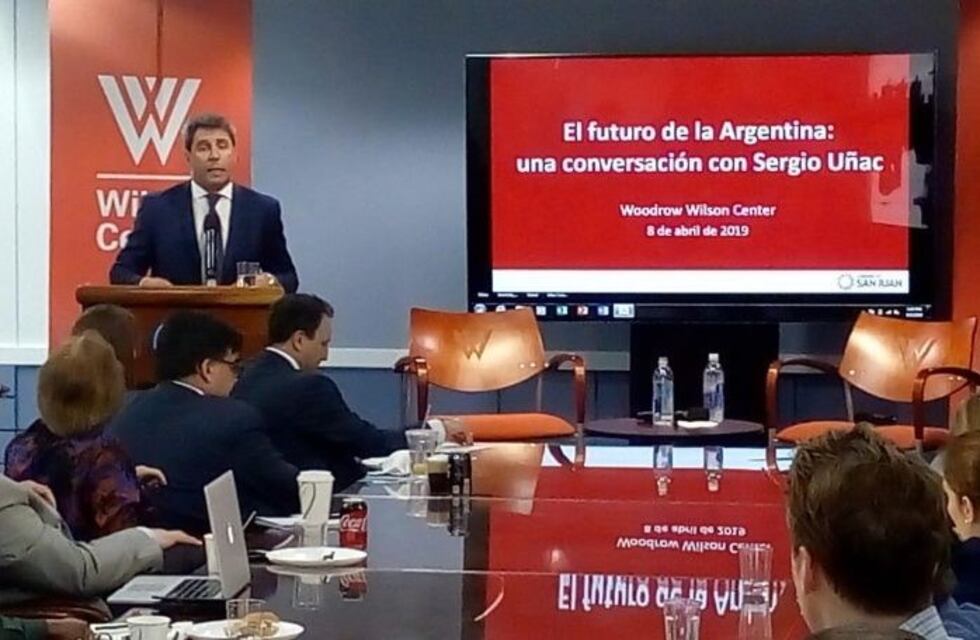 Uñac, en Estados Unidos: "No descarto ir a la presidencia en 2023"