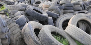 Neumáticos en desuso