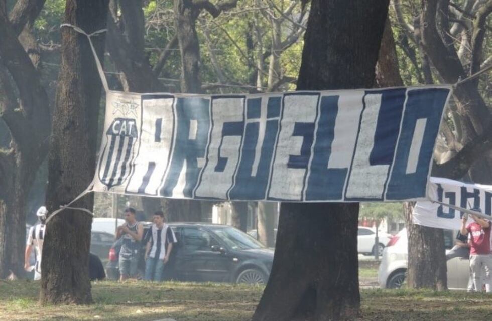 Denuncian que hinchas de Talleres destrozaron los baños de Newell's tras la derrota ante Almagro