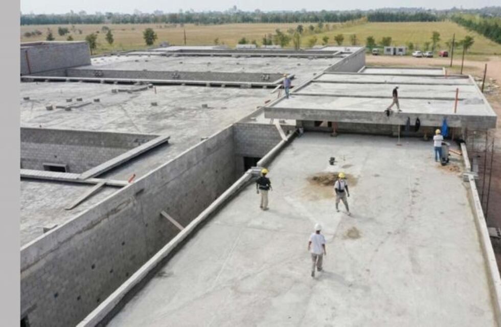 Siguen las obras de construcción de tres hospitales en Córdoba