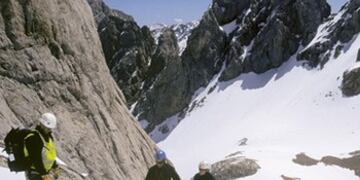 El Chaltén : rescatan andinista chilena de Campos de Hielo