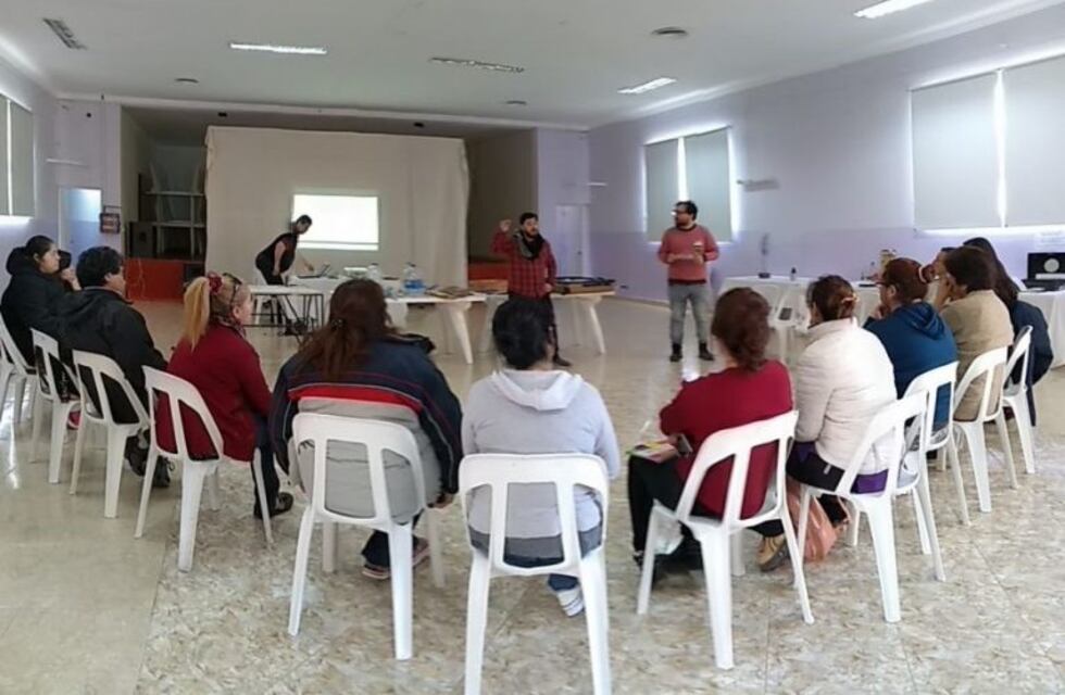 La propuesta itinerante RESET MIGRANTE llegó a Jaramillo y Fitz Roy