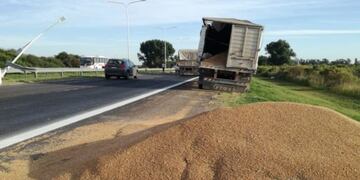 El robo de cereales a camioneros en Rosario y se convirtió en un delito cotidiano