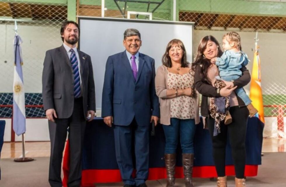 El IPV entregó 60 viviendas a trabajadores de Cooperativa Renacer