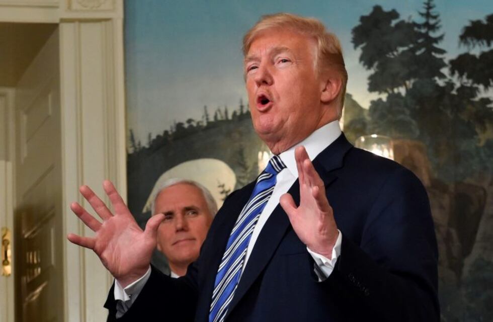 Estados Unidos expulsó a 60 diplomáticos rusos y cerró el consulado de Seattle
