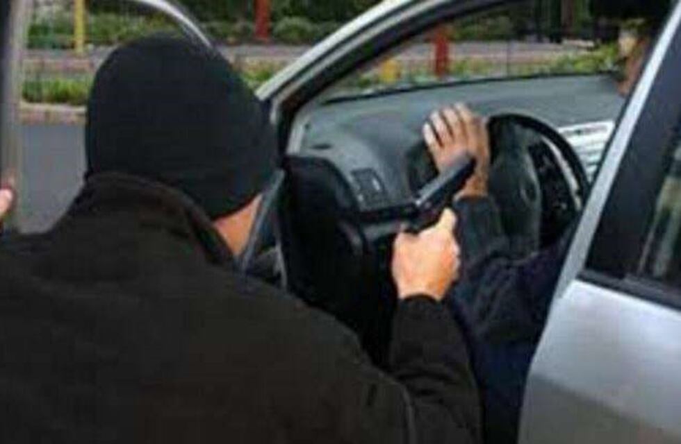 Tras asalto a mano armada, robaron la camioneta a un pastor de Wanda