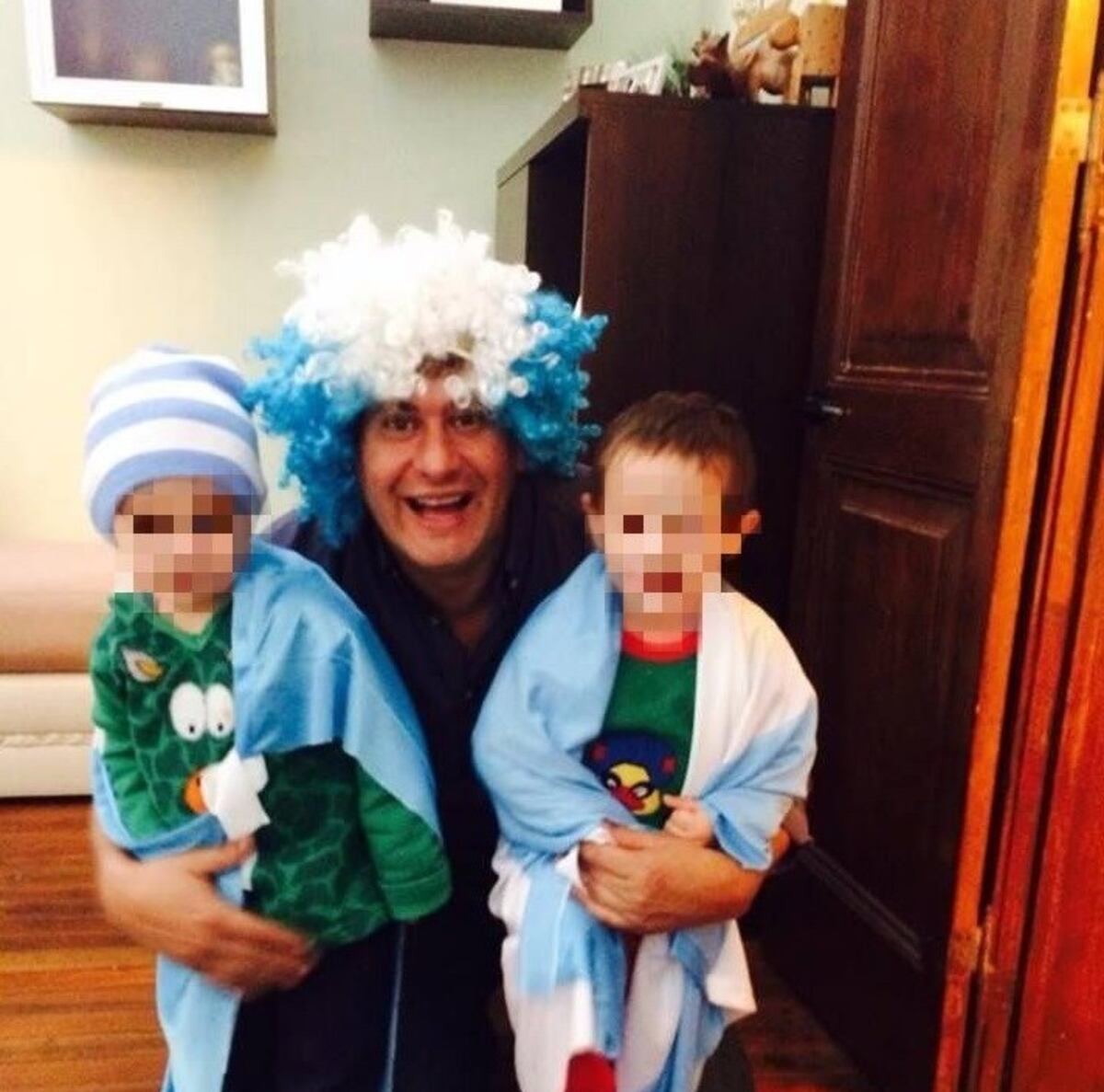 El edil justicialista participó como un hincha más ante las cámaras de televisión\u002E (Facebook)