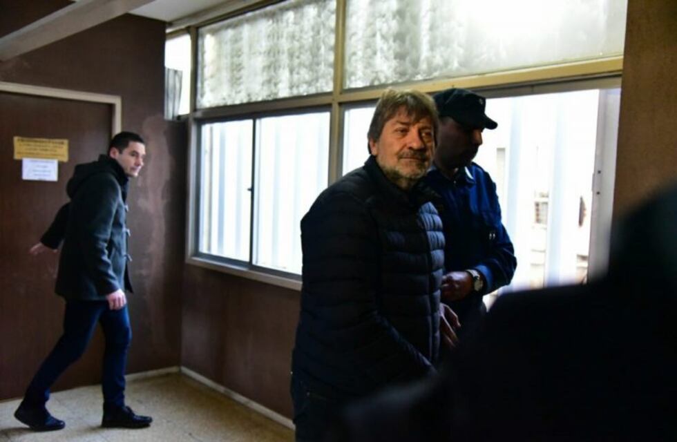 Brandolín no estaba en una reunión en el Ministerio de Trabajo cuando se encontraba prófugo