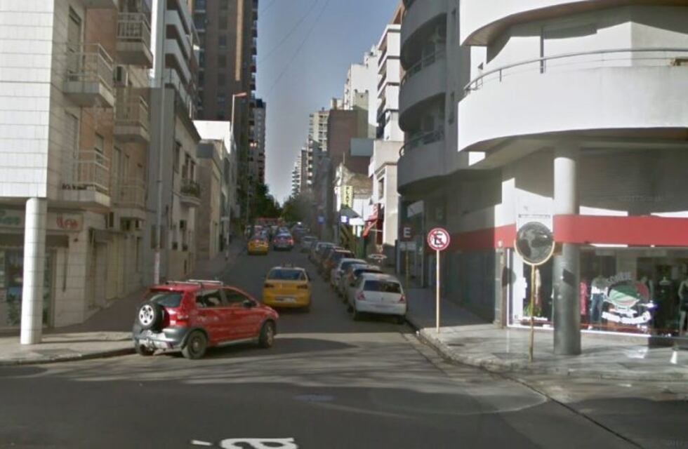 Ladrón en estado grave tras saltar de 7 metros al patio interno de un edificio donde robaba