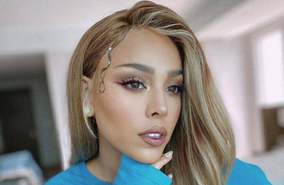 Danna Paola posó sugerente y lanzó una enigmática frase: "Yo no te estaba buscando"