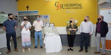 Entrega de donaciones en el Hospital Carlos Rodríguez de Arroyito
