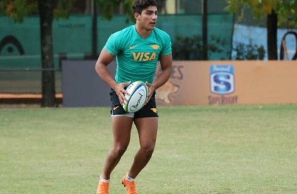 El cordobés Santiago Carreras en el 15 inicial de Jaguares
