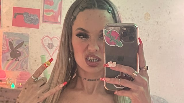 La Joaqui está de estreno con su nuevo single “Tarjeta gold”.
