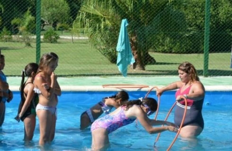 Una madre quiso anotar a su hija con síndrome de down en la colonia y no la aceptaron