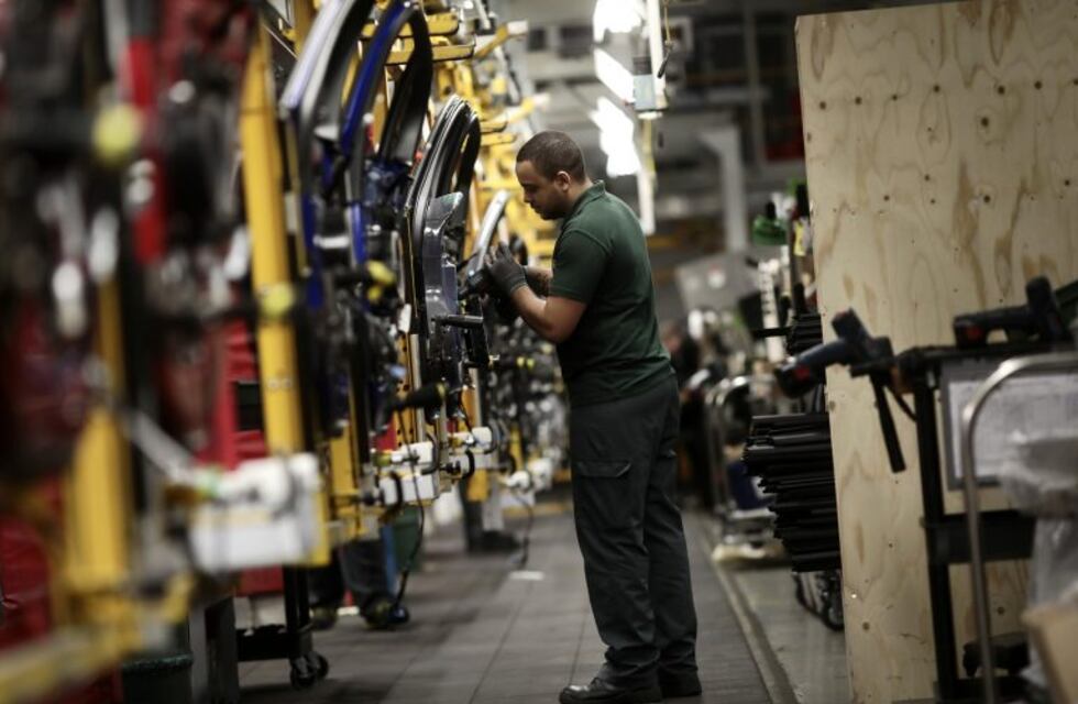 La producción nacional de vehículos creció en julio un 1,2% interanual