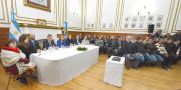 Asumió Teodoro Camino, es el primer Ministro de Trabajo de la Provincia