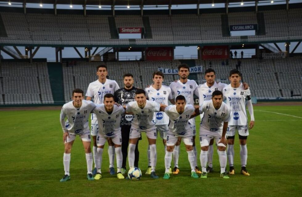 Atenas es semifinalista del Súper 8: venció a Sarmiento