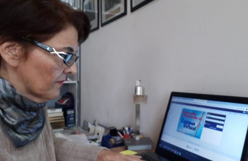 Docentes podrán comprar computadoras en 36 cuotas