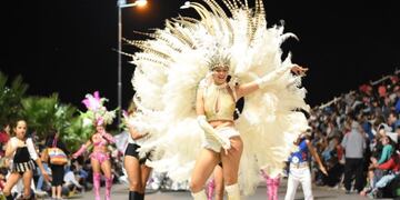 Carnavales en el Mar - Miramar de Ansenuza