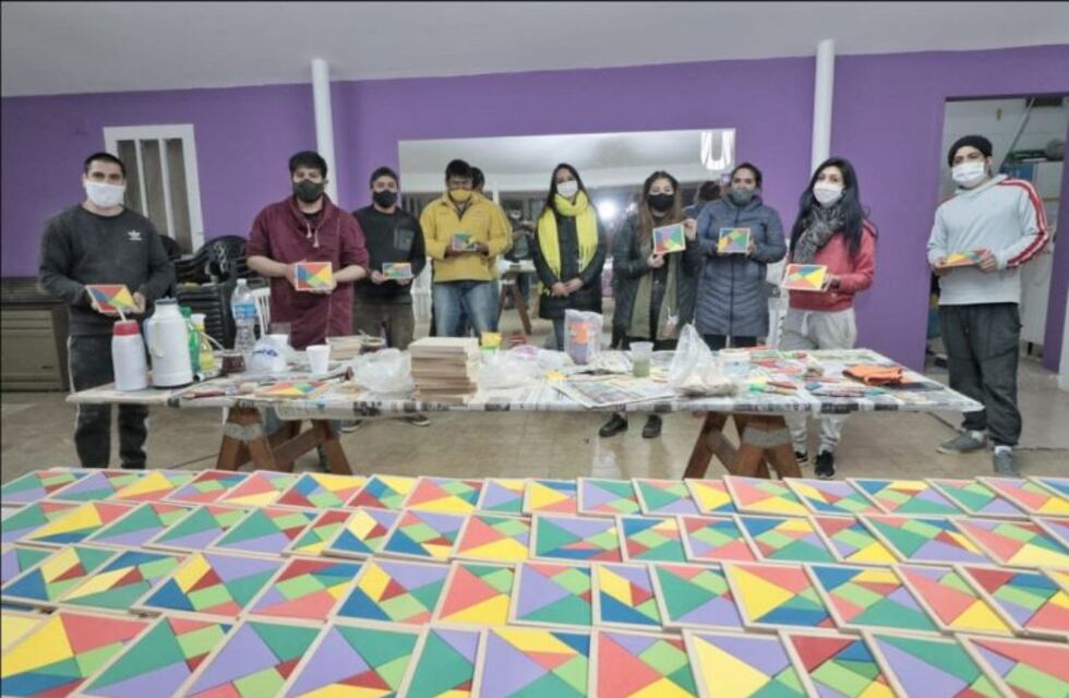 Un ejercicio consciente de amor hacia el otro es "Tejiendo Lazos"