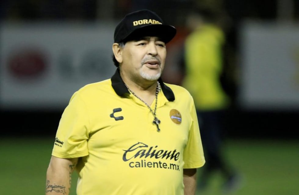 Diego Maradona arregló su continuidad en los Dorados de Sinaloa