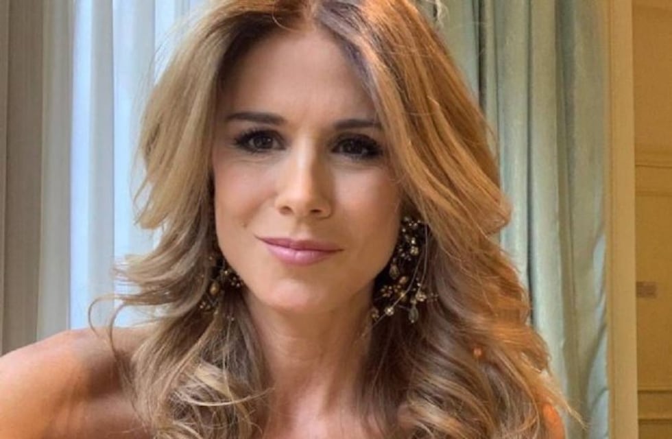 Flavia Palmiero la rompió en Tik Tok con dos bailes en calza animal print