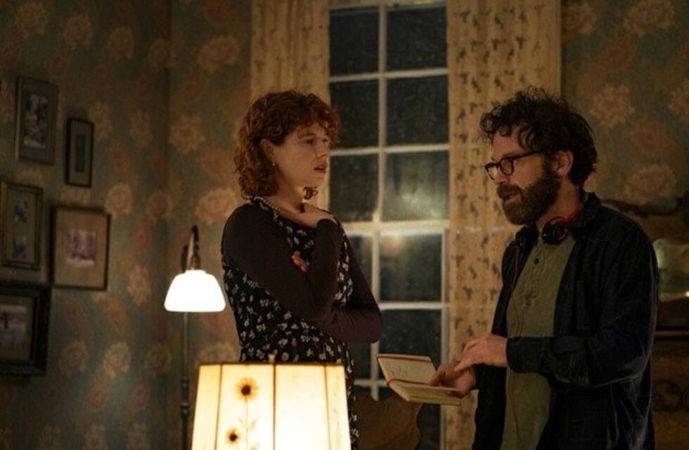 "Pienso en el final": el vanidoso ejercicio cerebral de Charlie Kaufman en Netflix