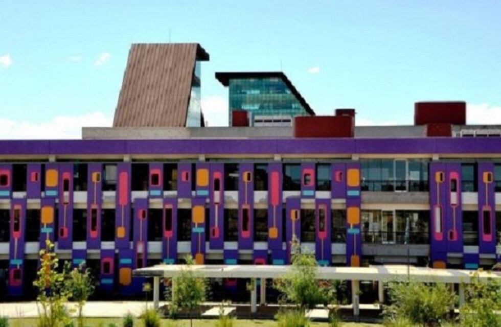 Docentes puntanos reclaman que desde principio de año no cobran el sueldo