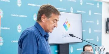 El gobernador Rodolfo Suárez habla durante el evento virtual \