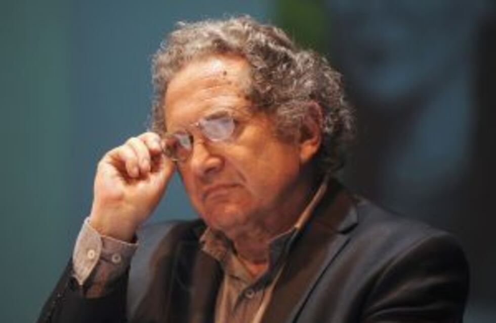 Despidieron los restos del escritor Ricardo Piglia