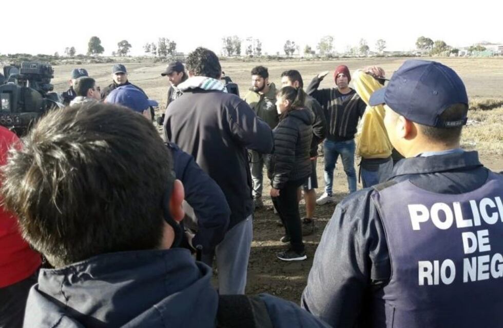 La advertencia del fiscal González Sacco sobre la toma del loteo Silva: "En 48 horas no quiero esa gente"