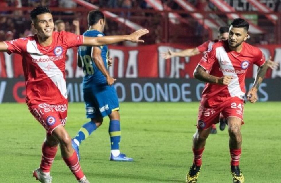 Argentinos Juniors le ganó 2-1 a Rosario Central en un duelo clave para entrar a la Libertadores 2021