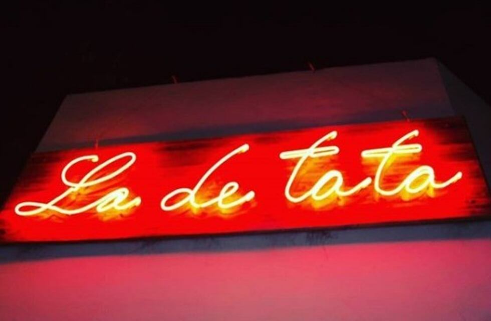 Bodegón marplatense innovó con milanesas con sorrentinos a caballo