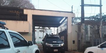Intentaron matar a un guardiacárcer de la Penitenciaría Regional de Ciudad del Este\u002E