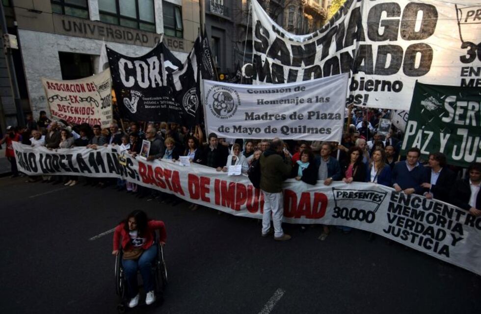 Familiares y organismos de Derechos Humanos marcharon por la aparición con vida de Jorge Julio López